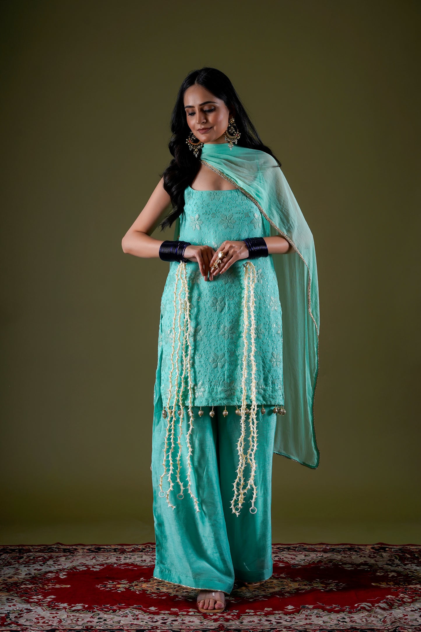Nidaar Kurta Set