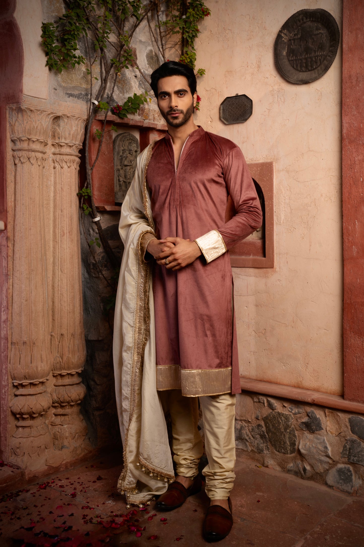 DUST PINK VELVET KURTA SET