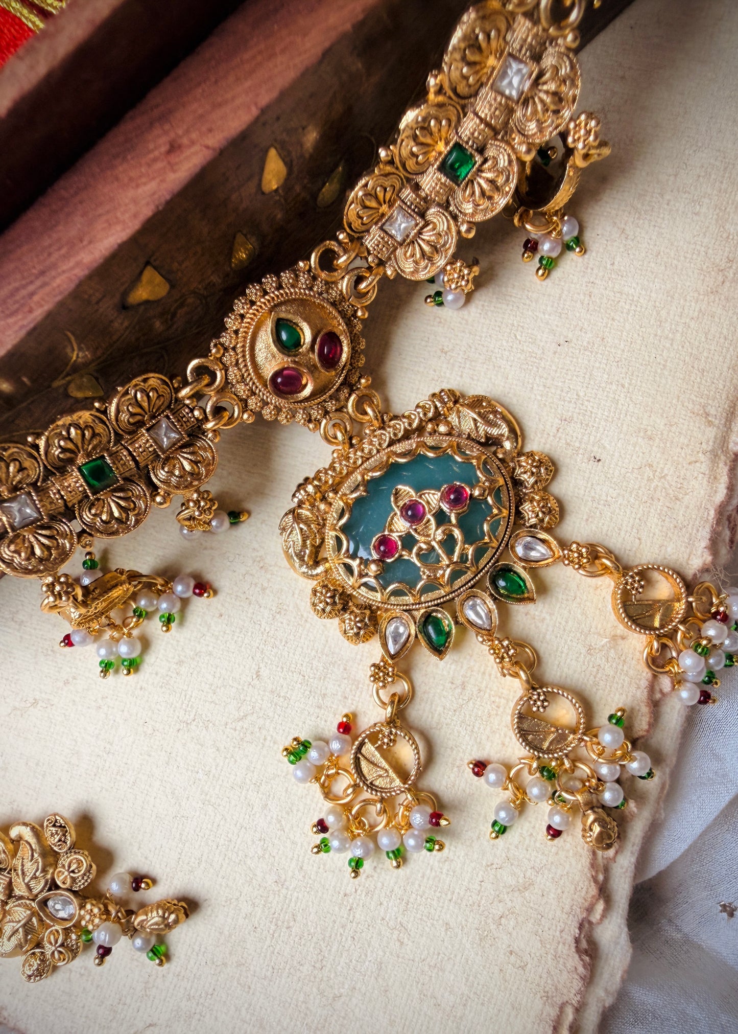 Iraaya Haar Earrings and Ring Set