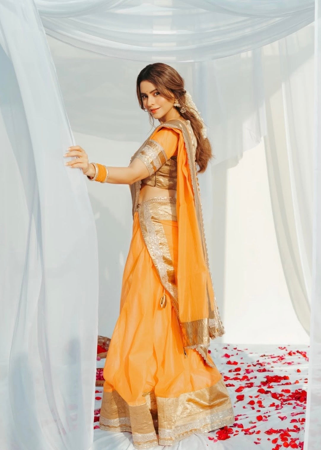 Aamna Lehenga Choli Set