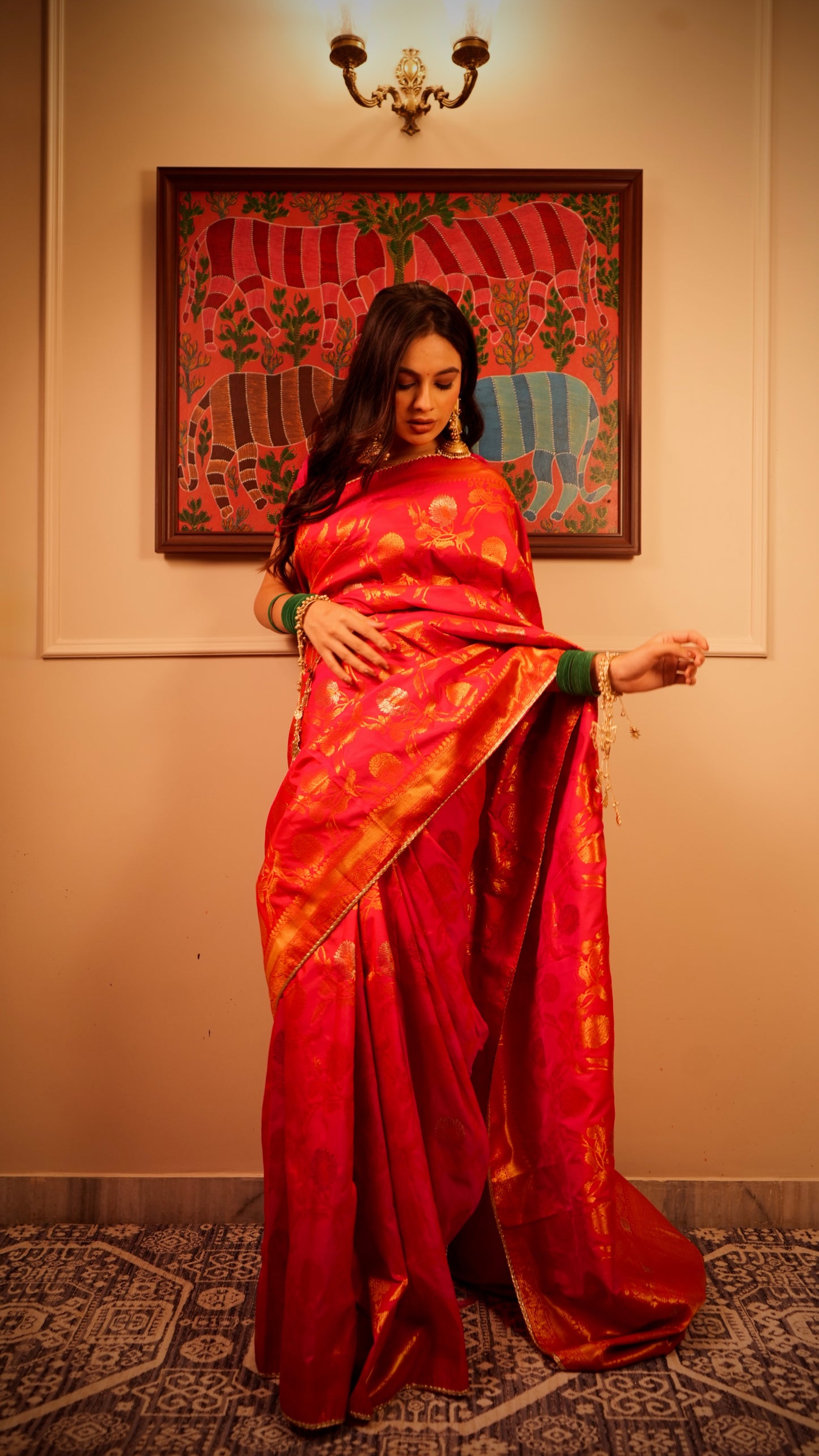 Bnarasee Gulaabi Jaal Saree