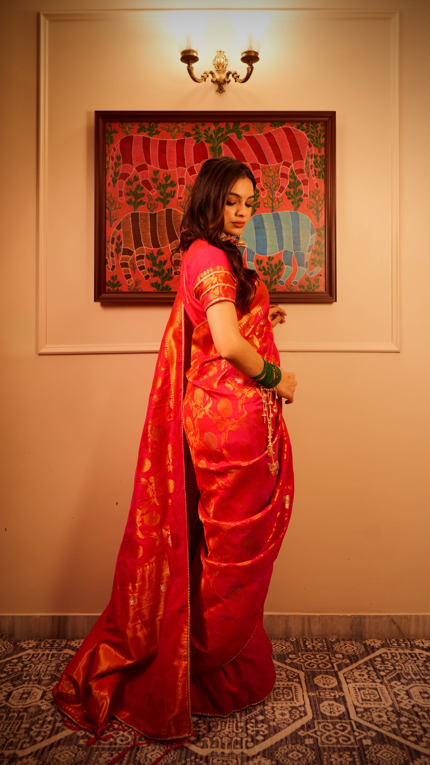 Bnarasee Gulaabi Jaal Saree
