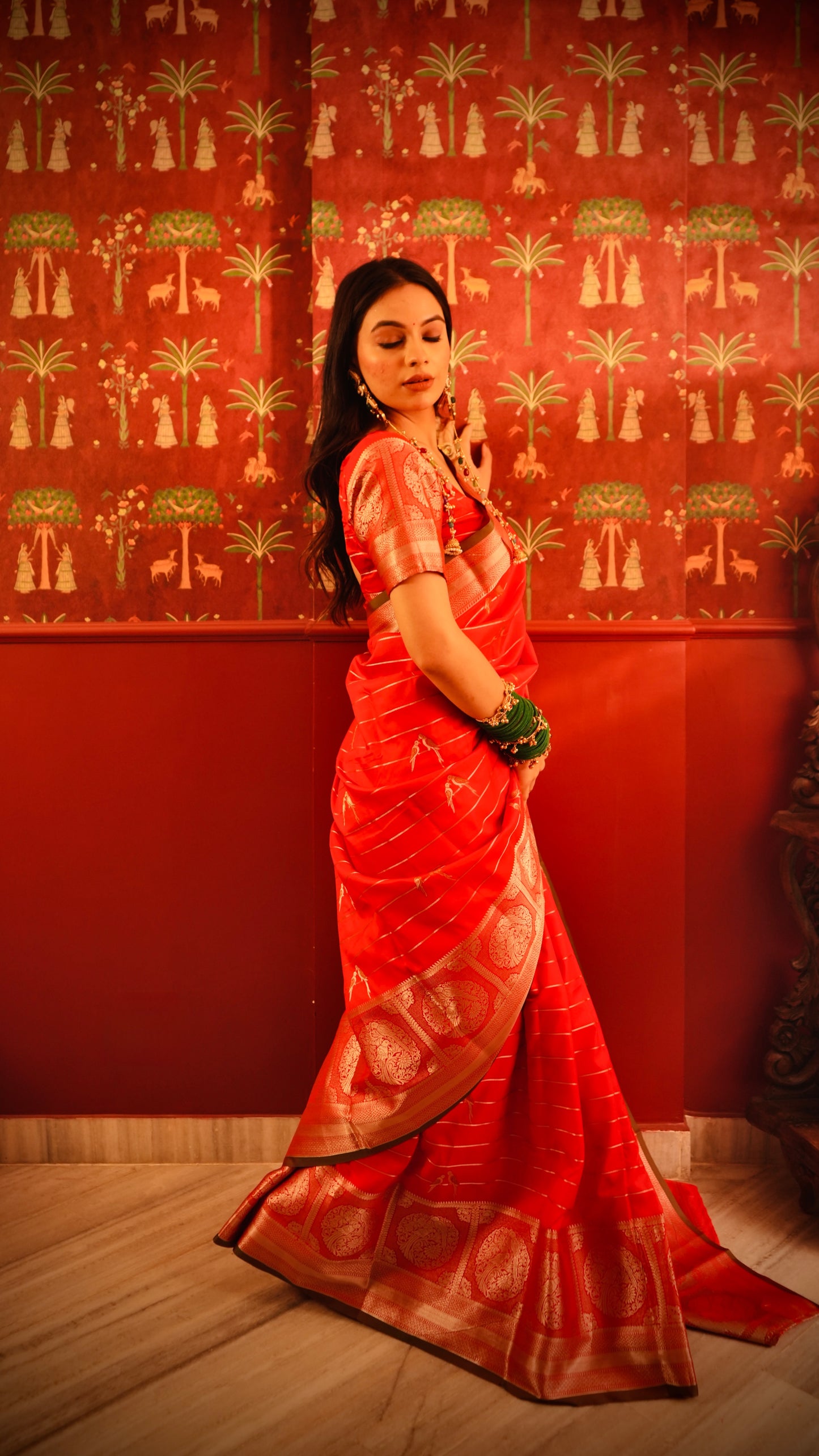 tota-Butta Banarasee Saree