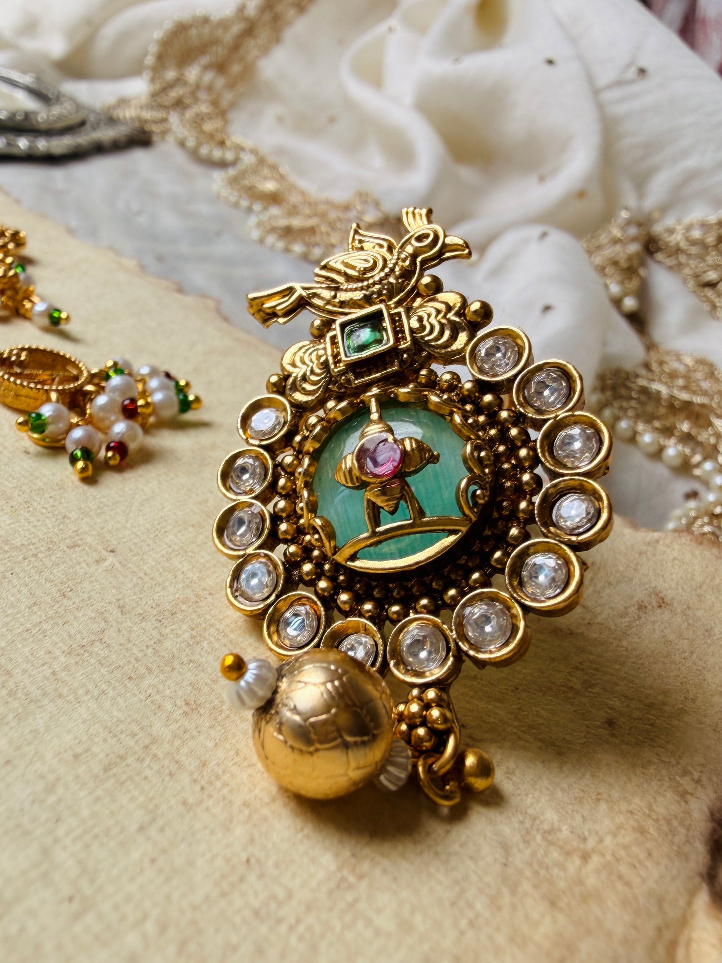 Iraaya Haar Earrings and Ring Set