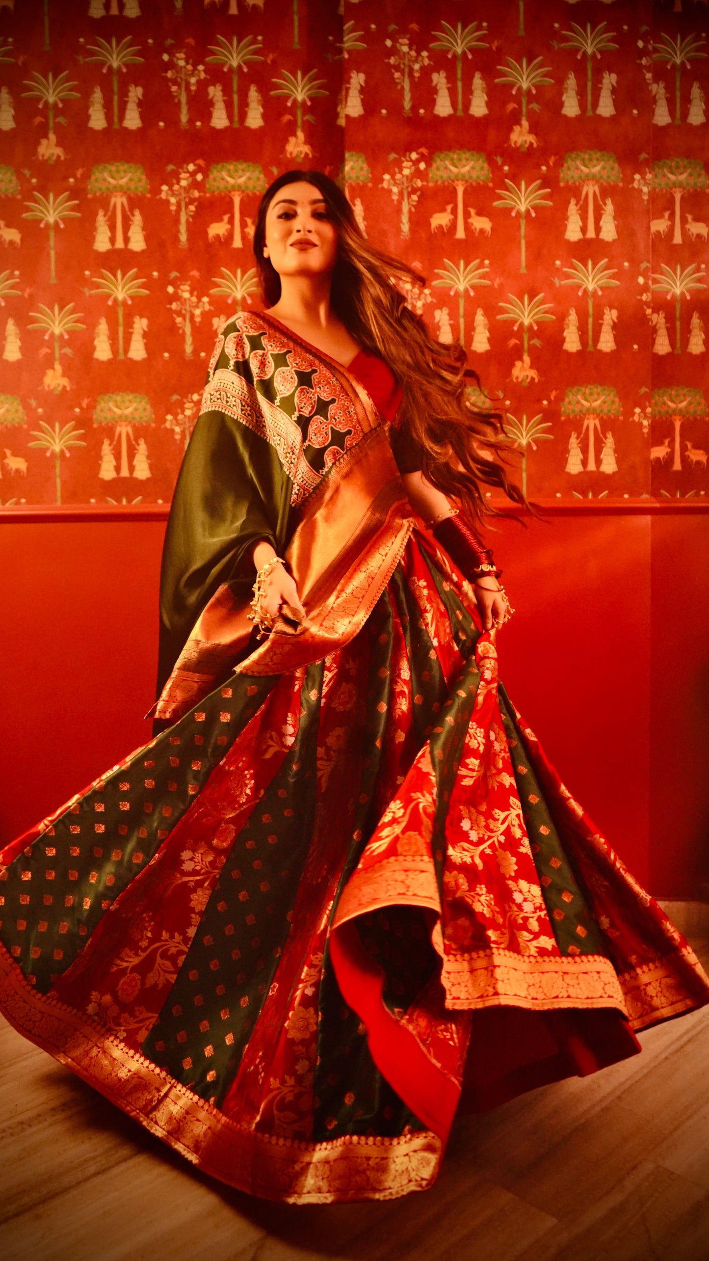 Suhaag Ajrak & Banarasee Lehenga Choli set