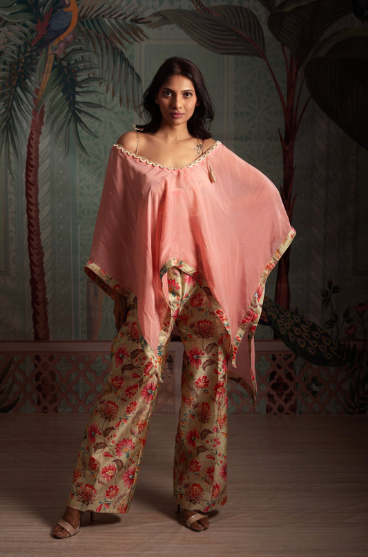 Nargis Bagh Kaftan Set