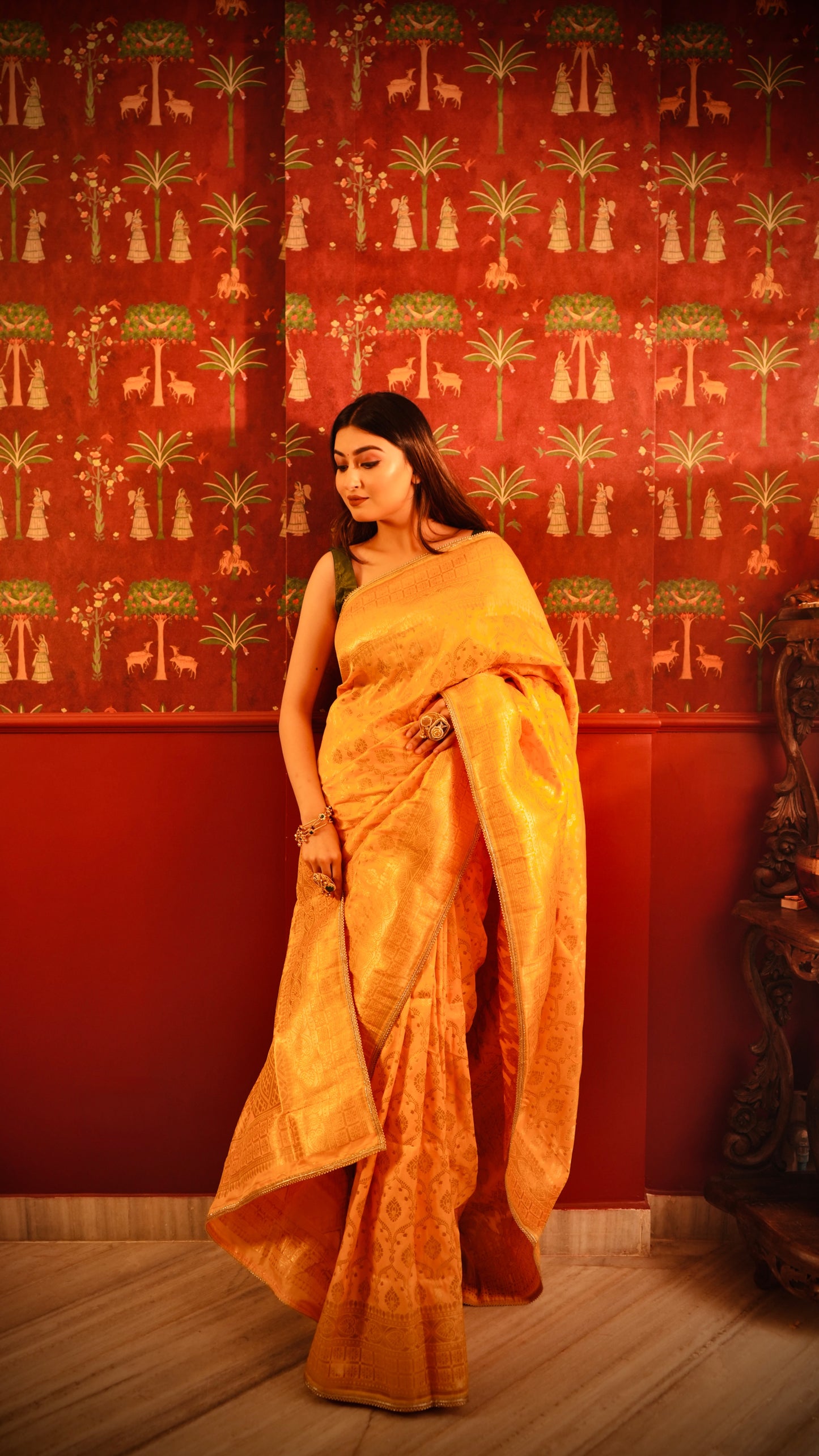Surajmukhi Banarasee Saree
