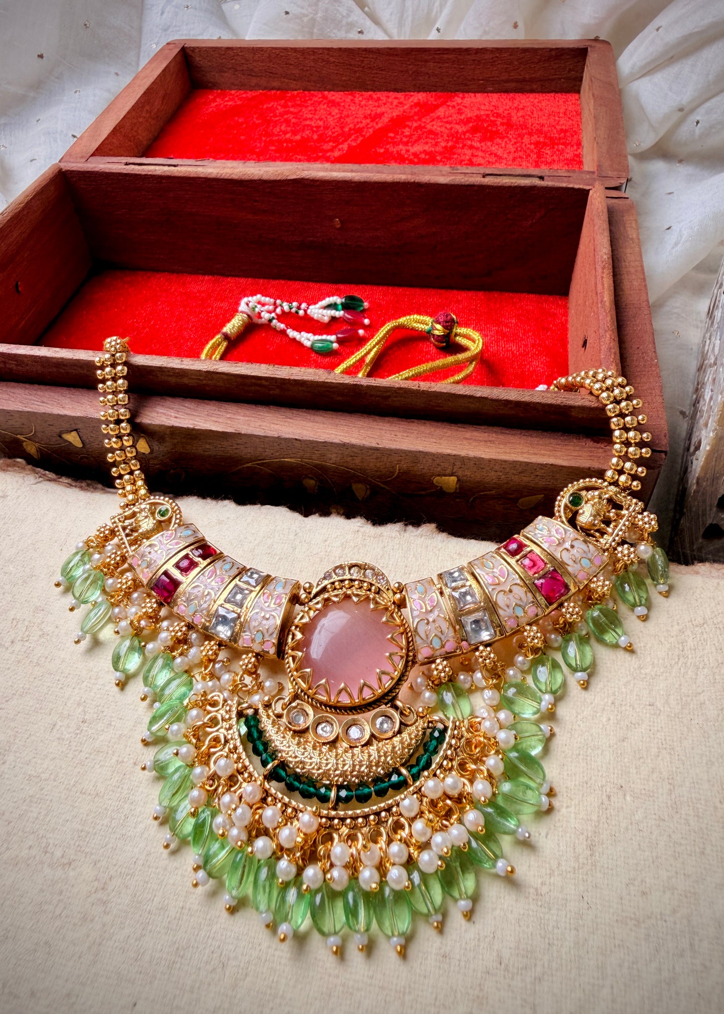 Vihana Haar Earrings and Ring Set