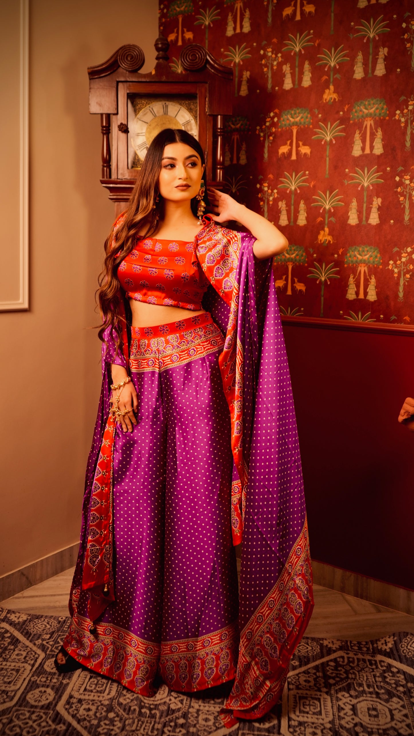 Lal-Baingani Ajrak Cape set