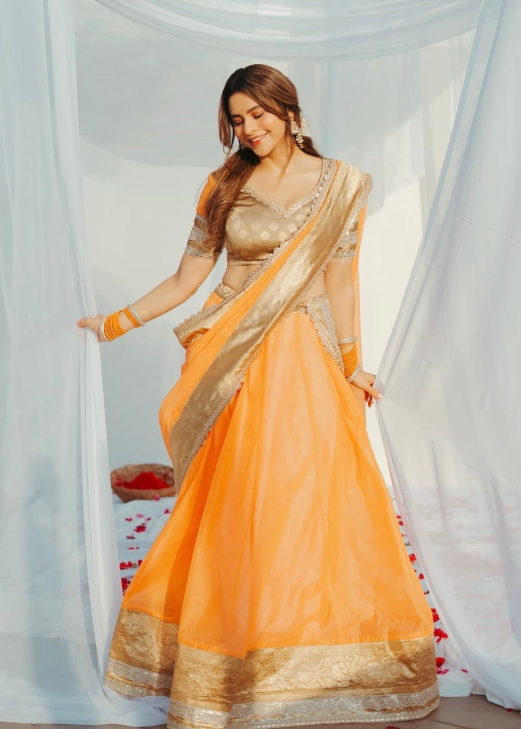 Aamna Lehenga Choli Set