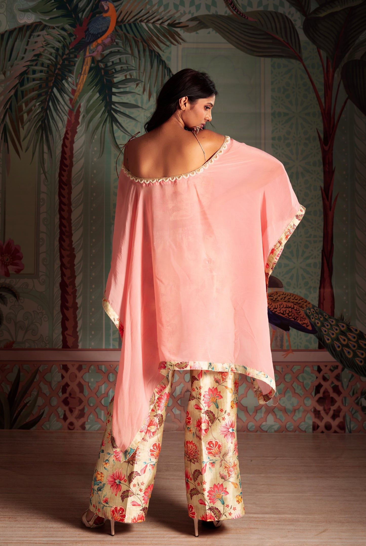 Nargis Bagh Kaftan Set