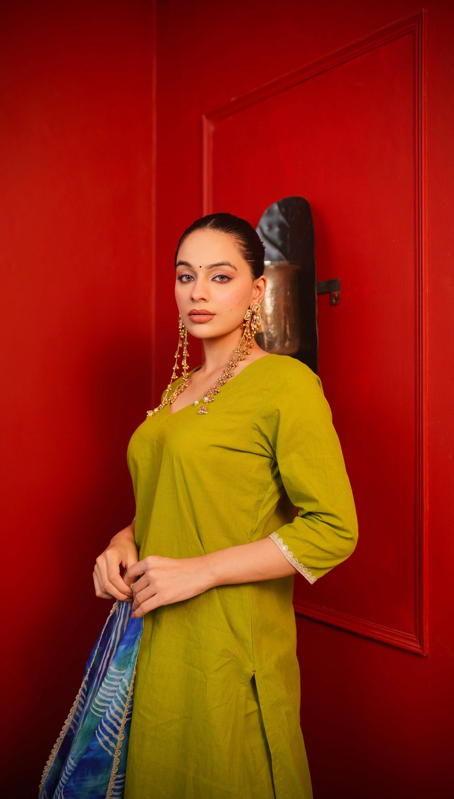 Tota Leheriya Kurta set